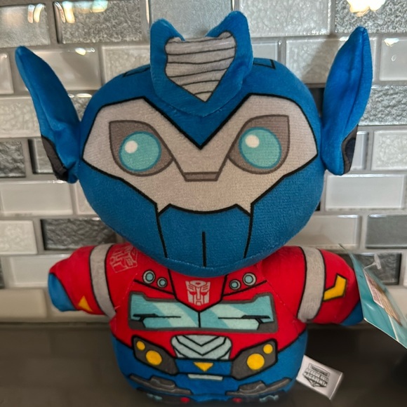 Transformers Rescue Bots Academy OPTIMUS PRIME Plush / Hasbro / 7” / BRAND NEW - Picture 4 of 15